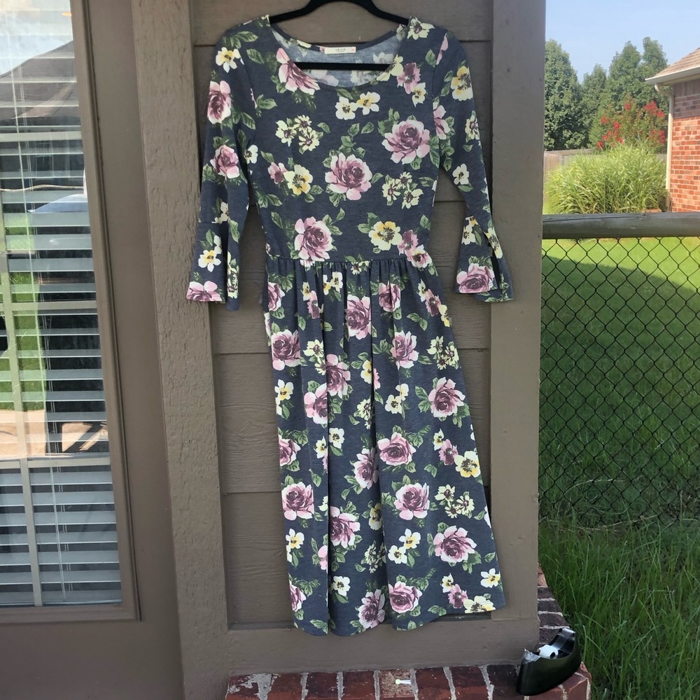 Lelis Floral 3/4 sleeve dress